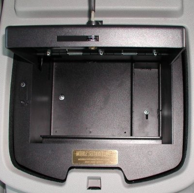 Console Safe installation 06-20-12 -- Picture 4 of 6.jpg