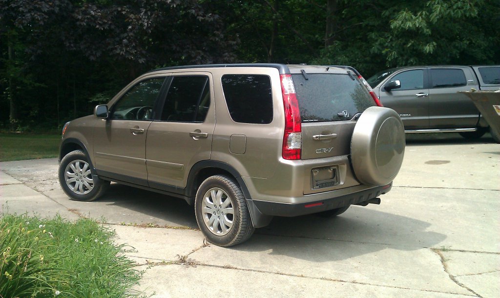 1237562773-nitto-grapplers-vs-bfg-ko-huge-bfg-tire.jpg