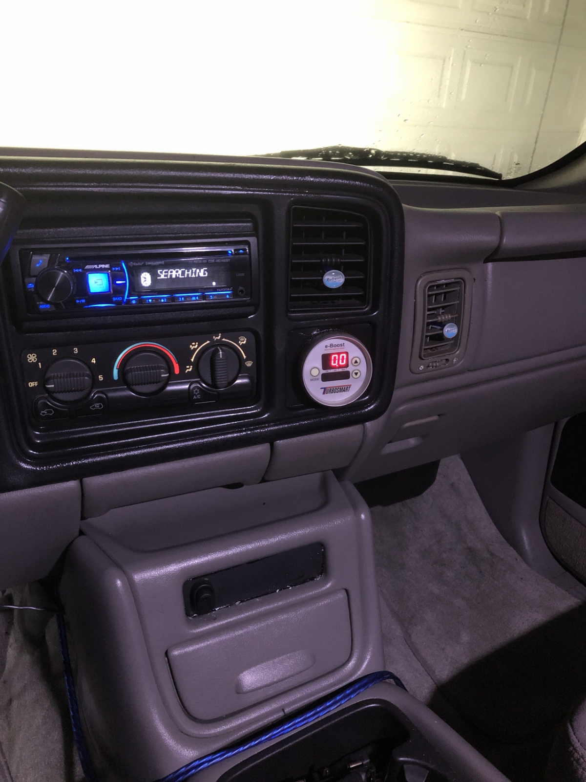 152350d1546826196-99-07-gauge-pod-photo176.jpg