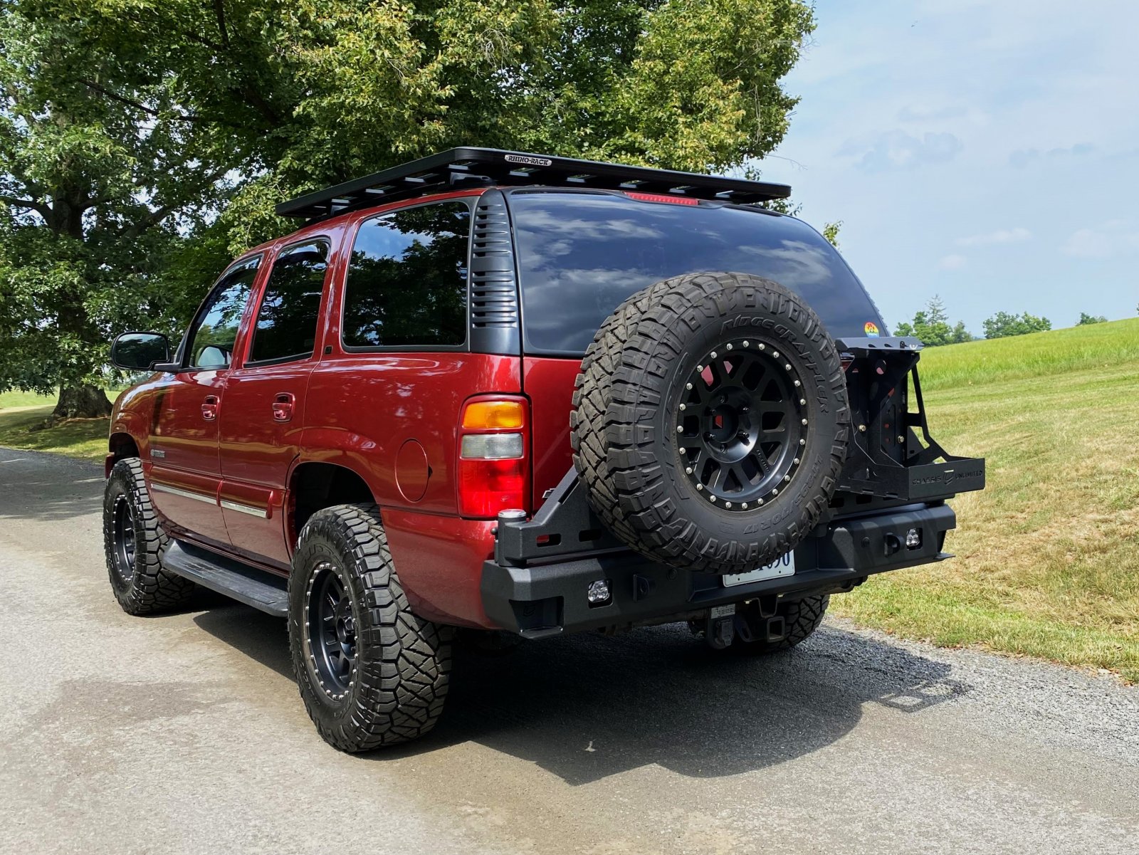 2000-2006 Suburban Dual Swing Out Rear Bumper.jpg