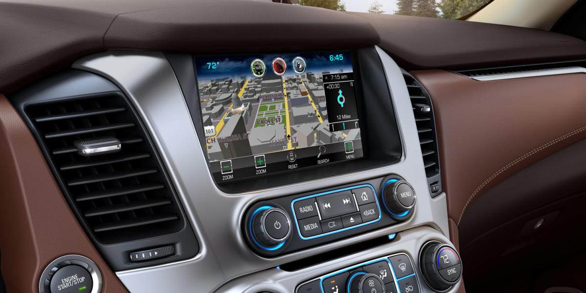 2015-Chevrolet-Suburban-Interior-3.jpg
