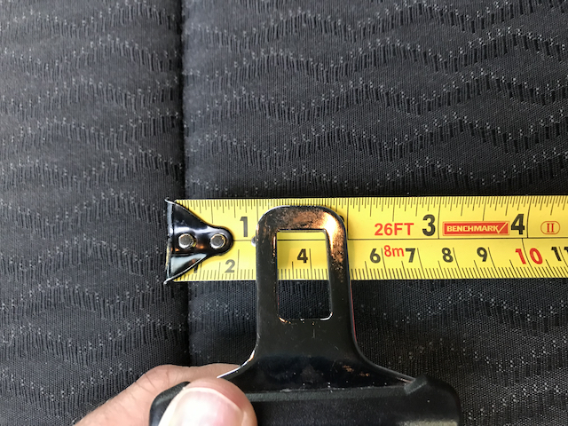 2016-seat-belt-tongue.jpg