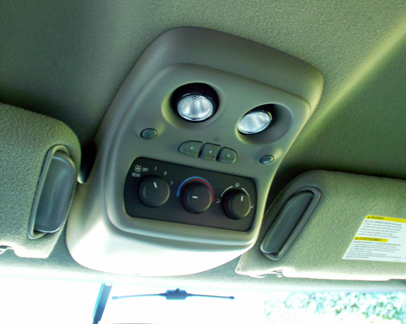 21757370015_large.jpg