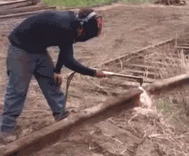 253DAD7C-8899-4895-9100-24EF28FEAB2C.gif