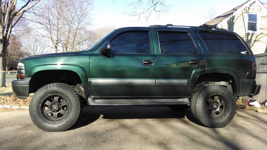 33x12tires.jpg