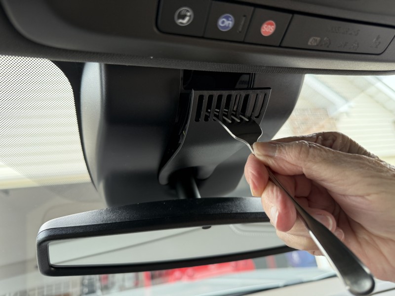 2025 Tahoe Need help finding switched 12v& Ground in Mirror | Chevy Tahoe  Forum | GMC Yukon Forum | Tahoe Z71 | Cadillac Escalade
