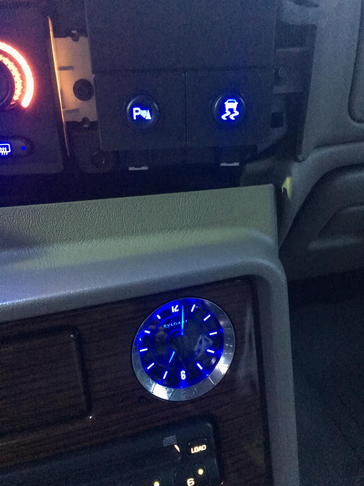 943d5b85bf56bcaee306edc6f4585c43.jpg