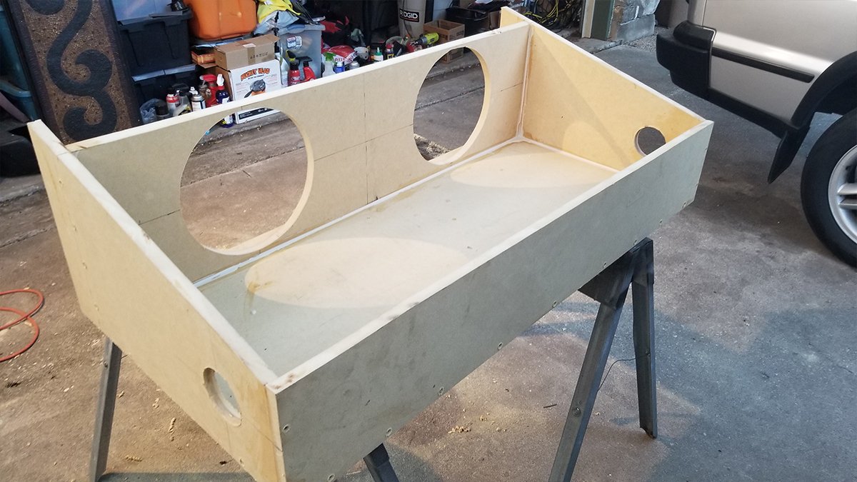 _12_inch_downfiring_subwoofer_box_enclosure-inside.jpg