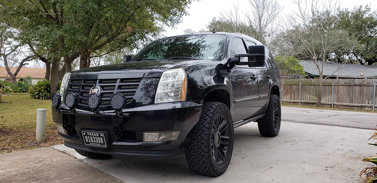 ade_eccpp_tow_mirrors_n-fab_light_bar_black_leds_4.jpg