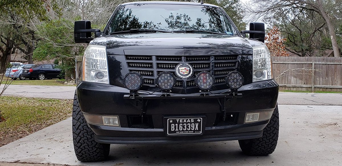 alade_eccpp_tow_mirrors_n-fab_light_bar_black_leds.jpg