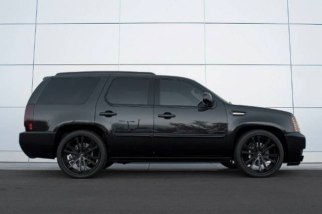 Cadillac-Escalade-by-Findlay-Customs-12_zpsg3veton9.jpg