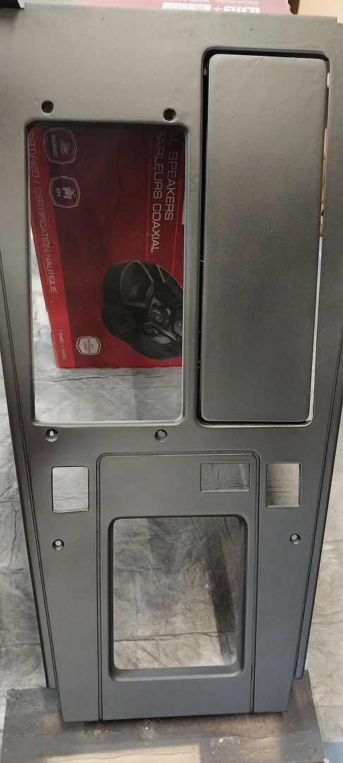 e2ba25cf-8fd5-4177-be48-f97f2a1de264.jpg
