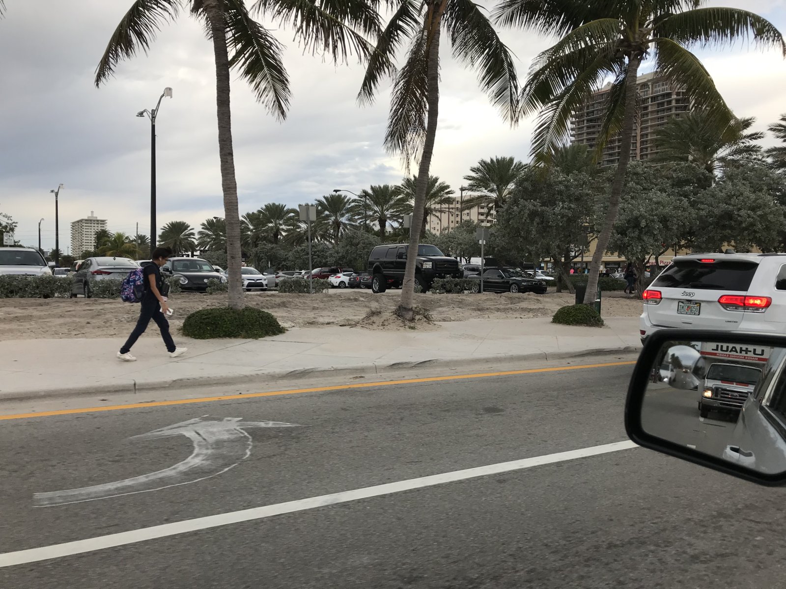 FFFEDFC6-2E61-4D94-9ED4-6852D8BEF6BE.jpeg