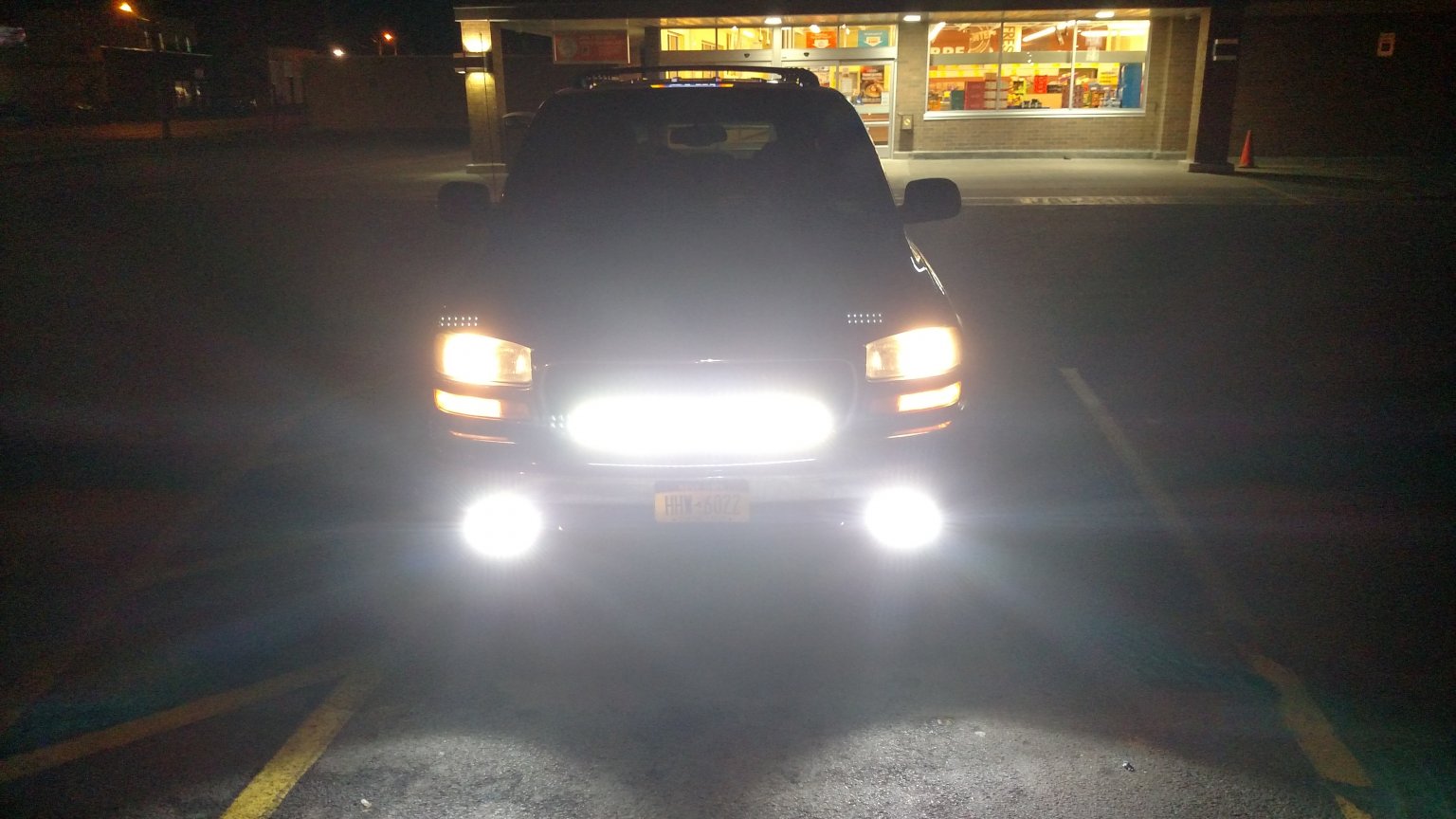 Fogs - old lights and bar.jpg