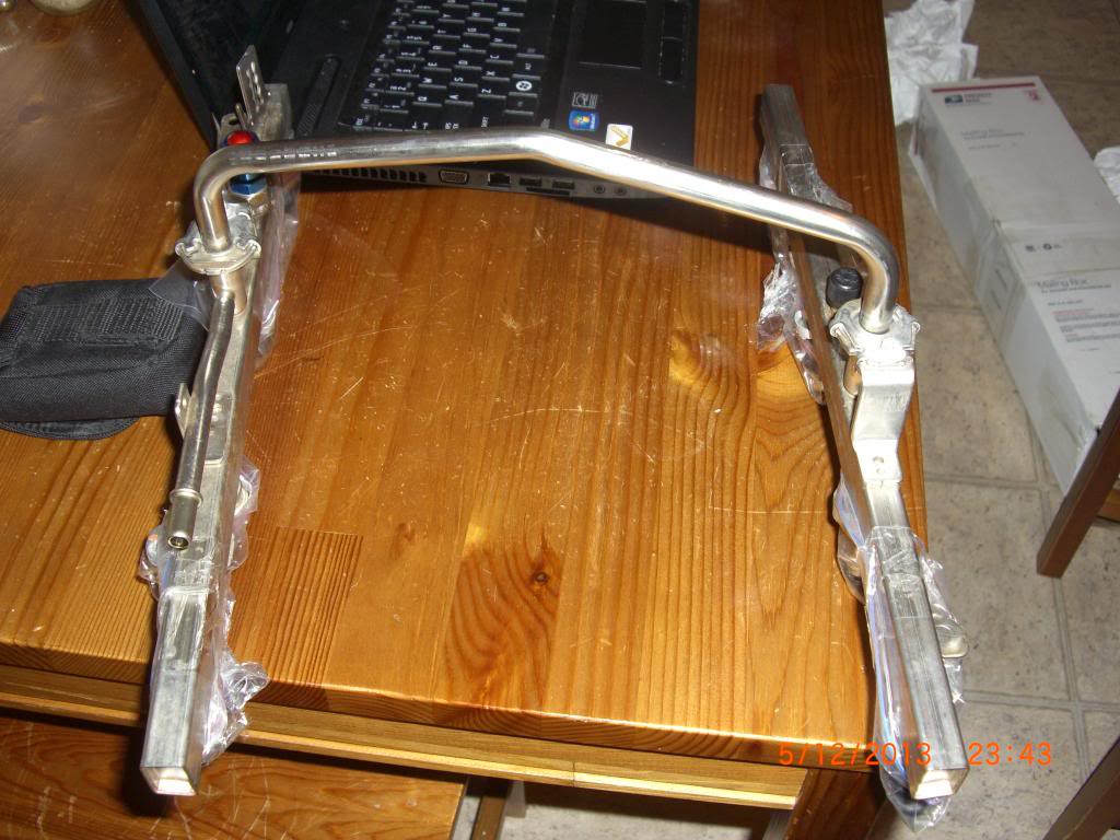 FuelRail5_zps8110b0d0.jpg