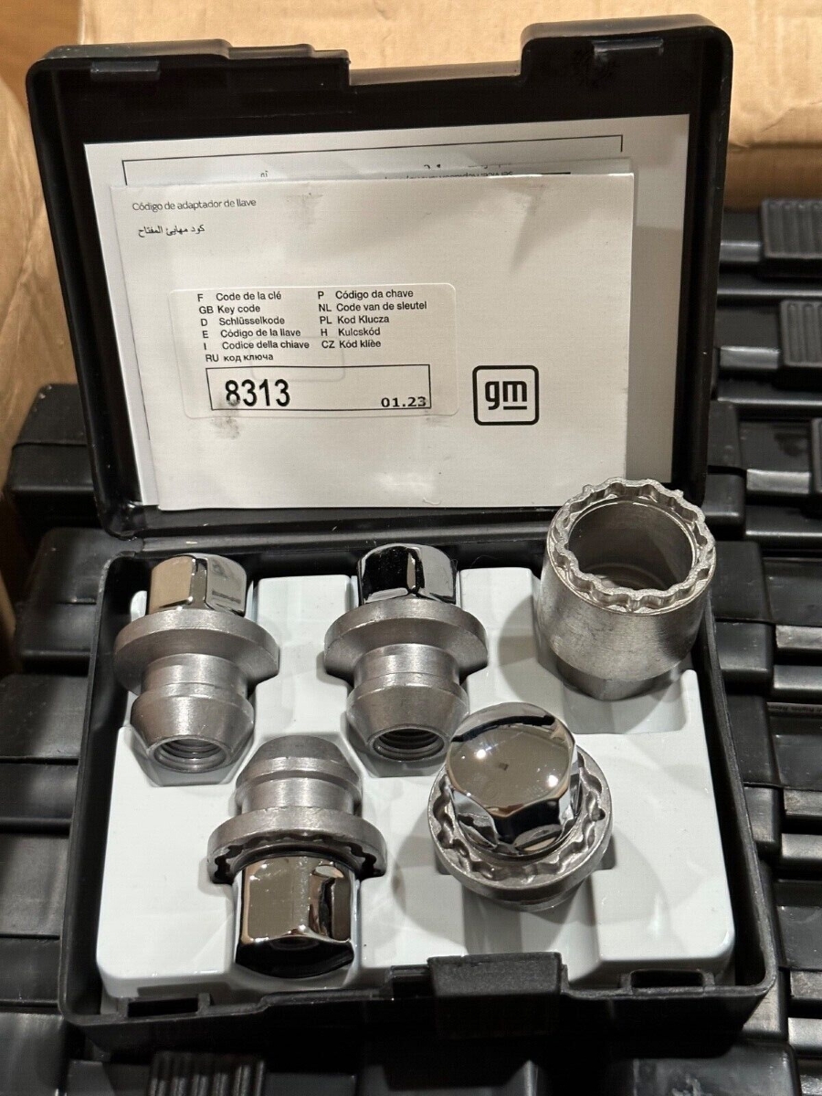 GMwheelLocks2.jpg