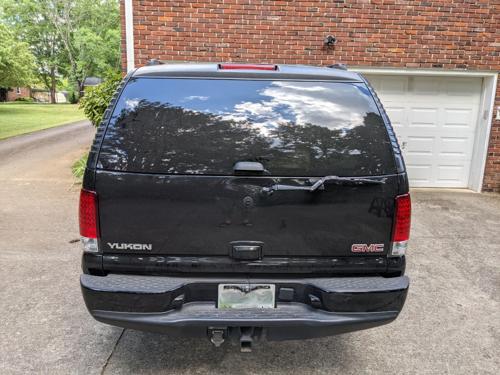 hatch_01r.jpg