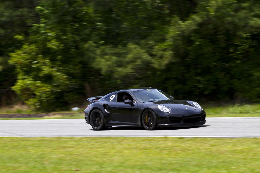 JTI%20Roebling%20Apr%202016%20White%20Vette%20Black%20Porsche_007_zps77kwm5xj.jpg