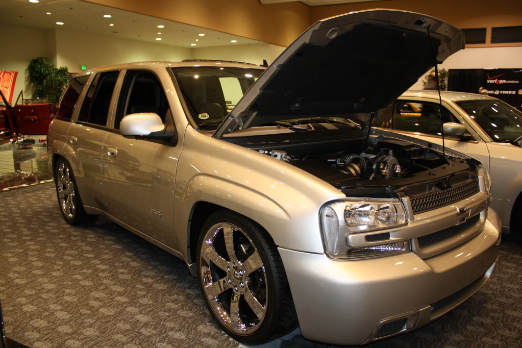 mikeeprogram09-mosconecarshow170.jpg