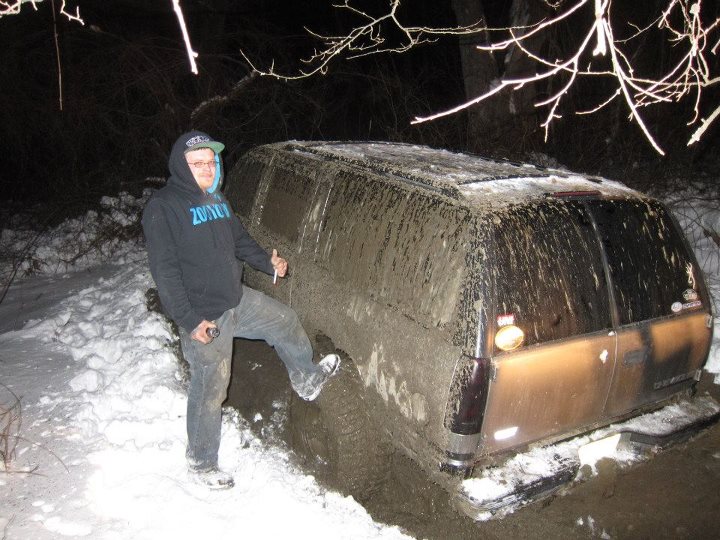 mudburbanhole_zpsf23d5d49.jpg