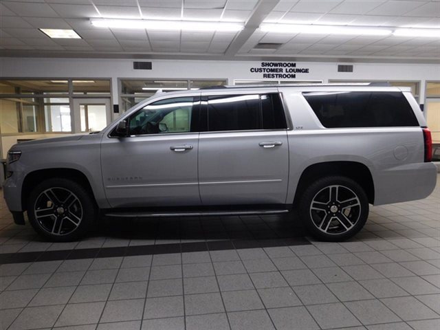 new-2016-chevrolet-suburban-4wd4dr1500ltz-8541-14081882-2-640.jpg