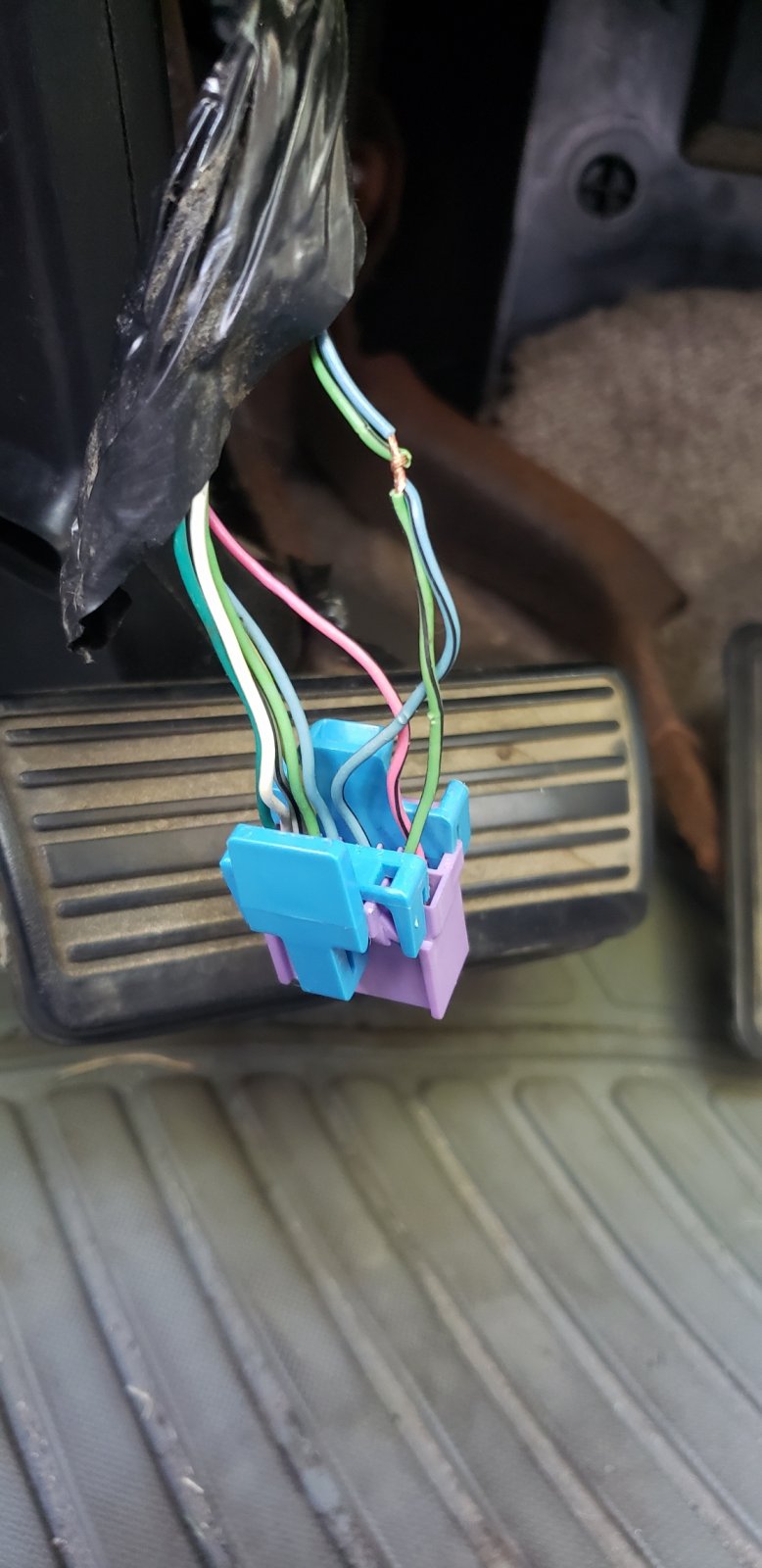 resolved left rear door ajar.jpg