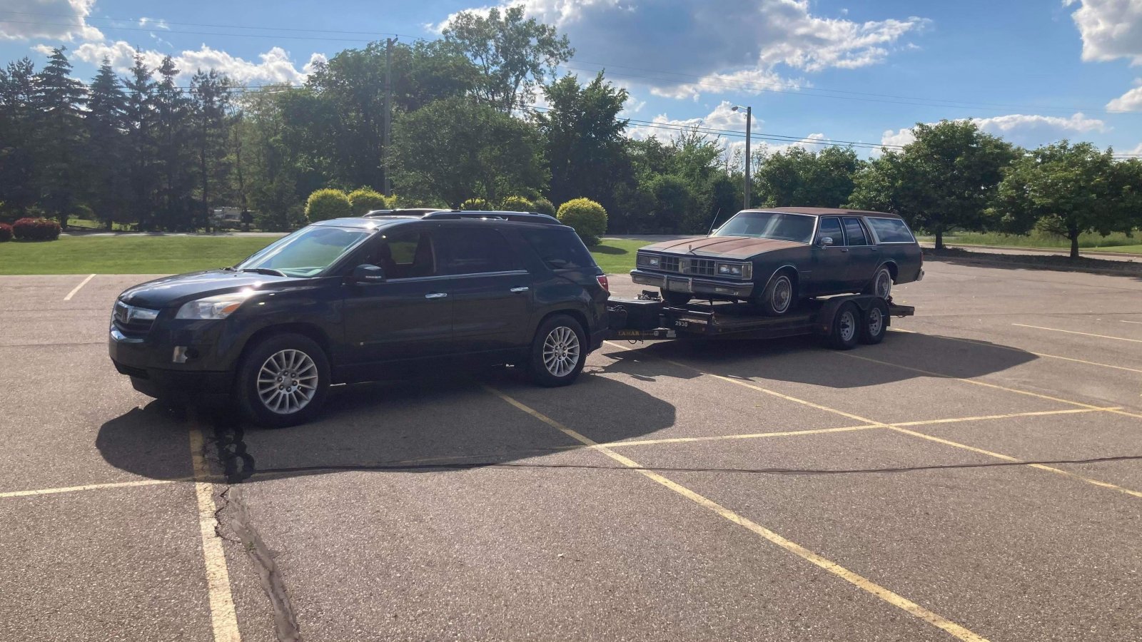 saturn and wagon.jpg