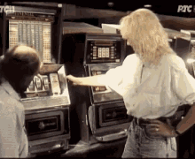 tenor.gif