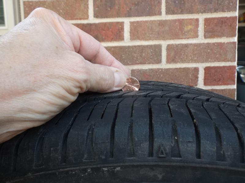 Tire wear penny_resized.jpg