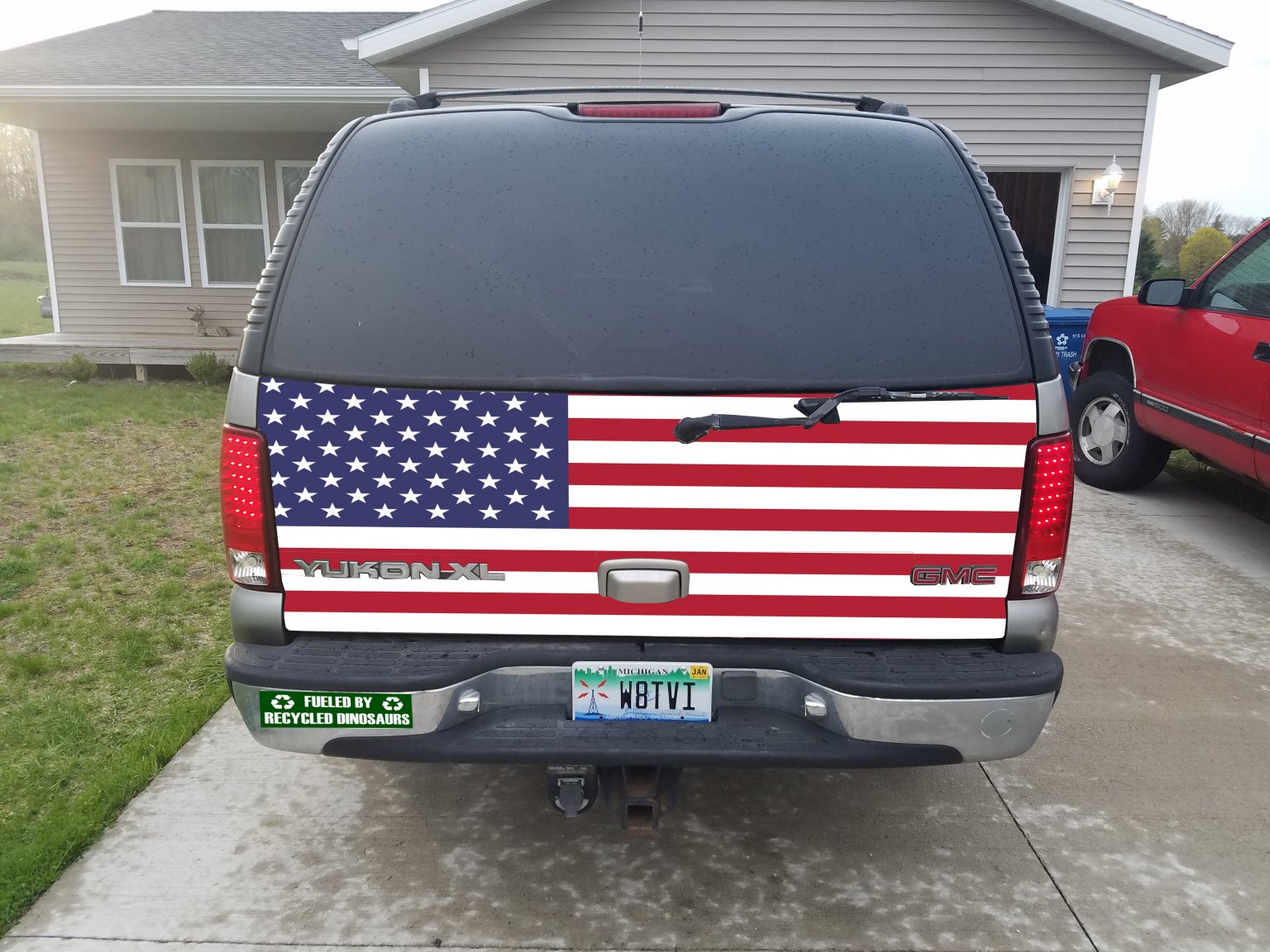 US flag tail gate.jpg
