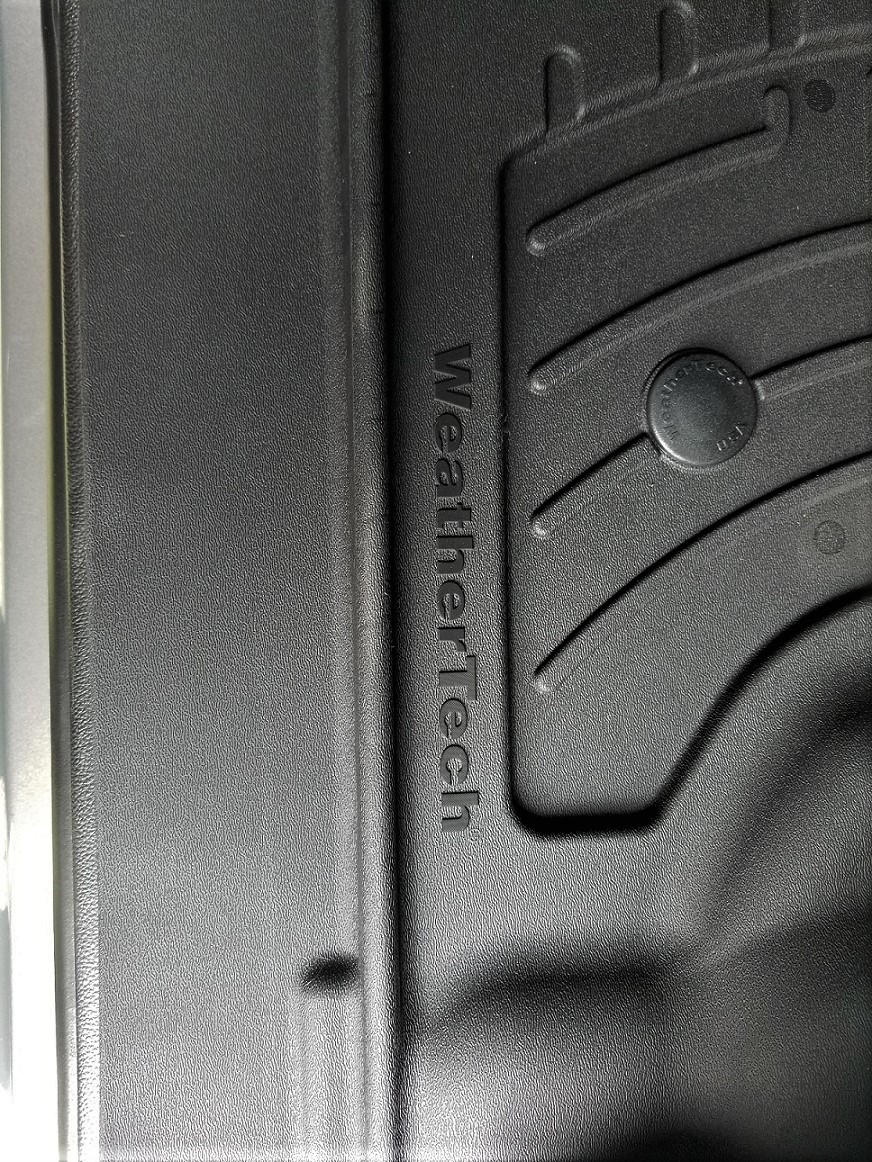 weathertech 3d 1.jpg