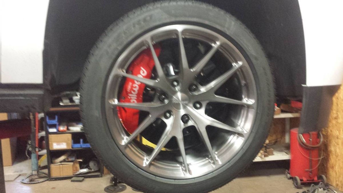 wilwood16-6piston-20forge_sm-278351.jpg
