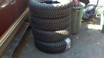 02Tires.jpg