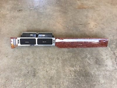woodgrain center vent.jpg