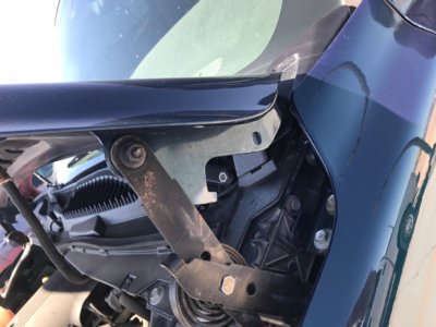 hood bracket 2.jpg