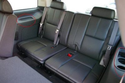 ag_09tahoehybd_3rdrow.jpg
