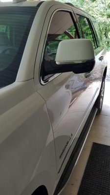 Escalade Mirrors.jpg Escalade Mirrors.jpg