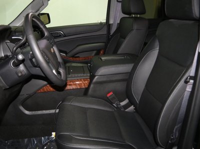 16 seats Suburban.jpg