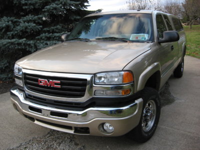 2004-gmc-sierra-2500hd-11.jpg