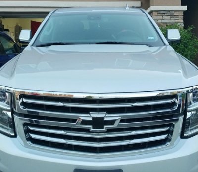 Tahoe (Escalade mirrors).jpg Tahoe (Escalade mirrors).jpg