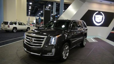 2015-Cadillac-Escalade.jpg