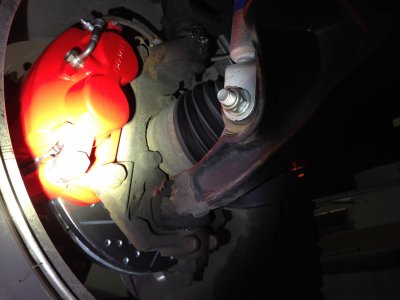 hitch to spare tire clearence 057.JPG hitch to spare tire clearence 057.JPG
