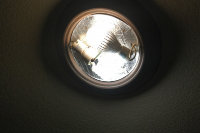 ceiling.jpg ceiling.jpg