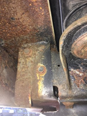 Passenger Side Bolts.JPG