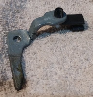 Door handle broke...has anyone seen this before? | Chevy Tahoe Forum