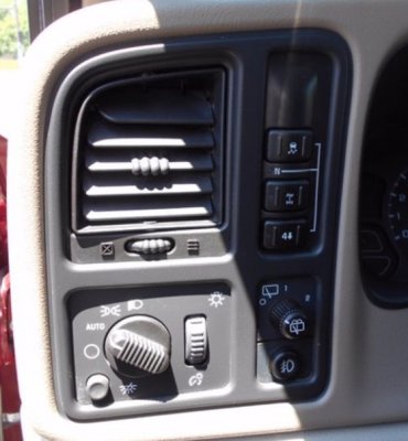 2004 Tahoe 1.jpg