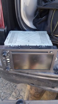 esky-stereo.JPG esky-stereo.JPG