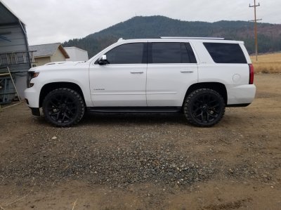 tahoe new tires.jpg