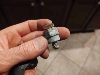 Terminal bolt.jpg
