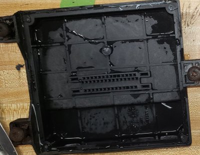 Lid2.jpg Lid2.jpg
